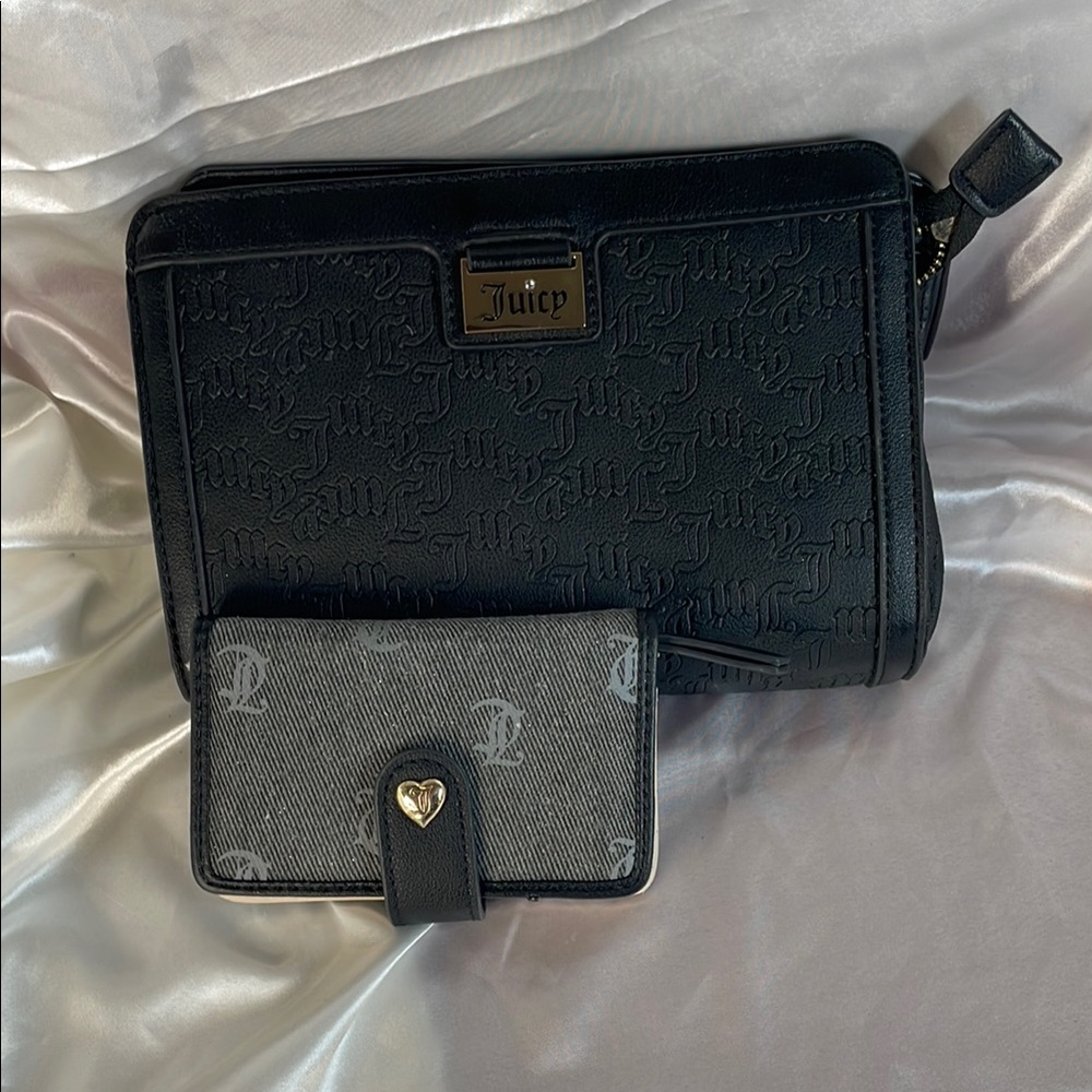 Juicy Coulture wristlet and wallet
